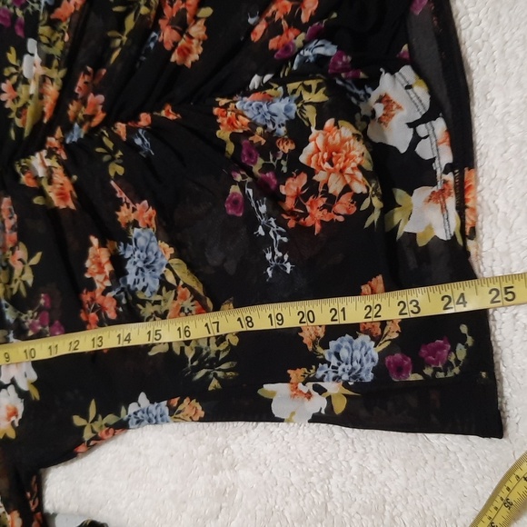 INC International Concepts Black Floral Ruched Blouse - Picture 5 of 5